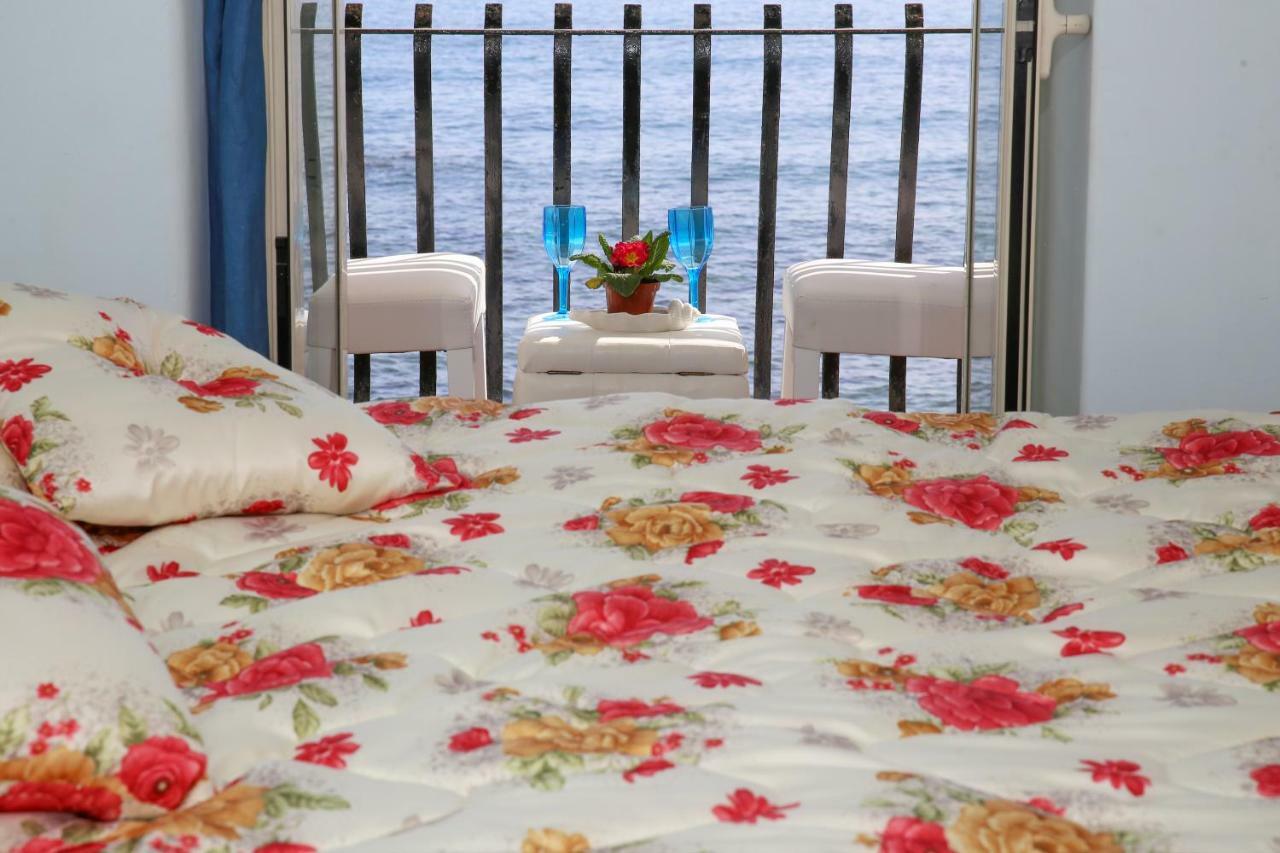 Taorminaxos Leilighet Giardini Naxos Eksteriør bilde
